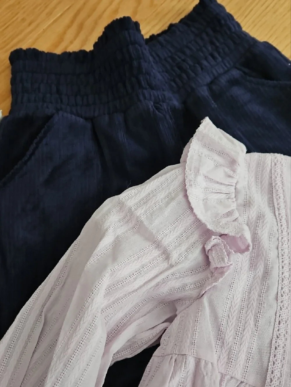 Max Studio Light Lavender Ruffled Long-Sleeve Top for Kids With Soft Navy Pants